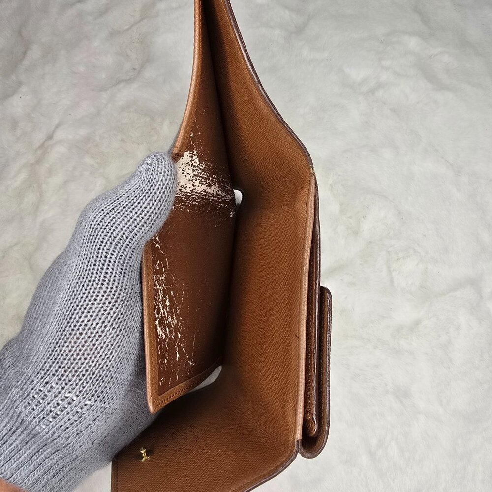 Louis Vuitton. Elise Wallet - Picture 11 of 15